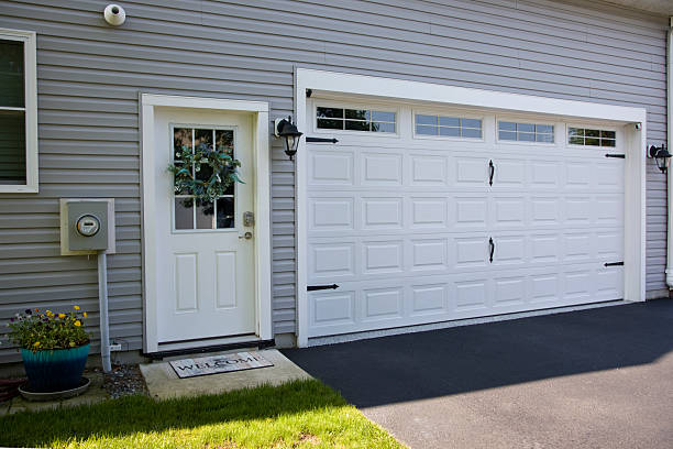 24/7 Emergency Garage Door Panel Replacement experts in Spencer, OK